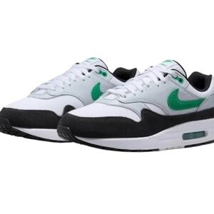 Nike Air Max 1 'Black Stadium Green  Size 7